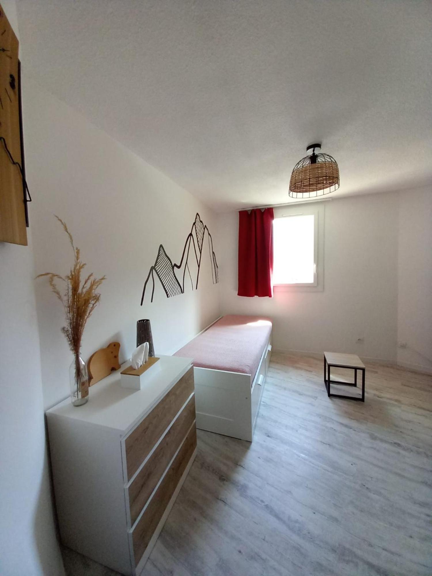 Le Studio Du Queyras Avec Vue Sur La Montagne อาบรีเยส ห้อง รูปภาพ